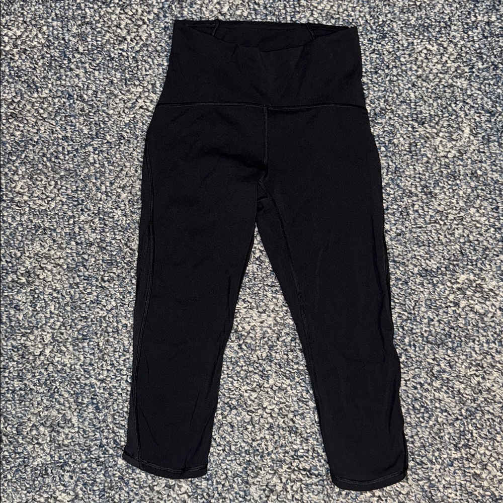 Lululemon Cropped Leggings Size 4 black